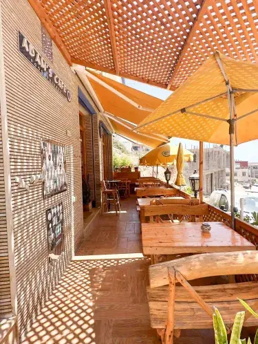 Adam's Cafe